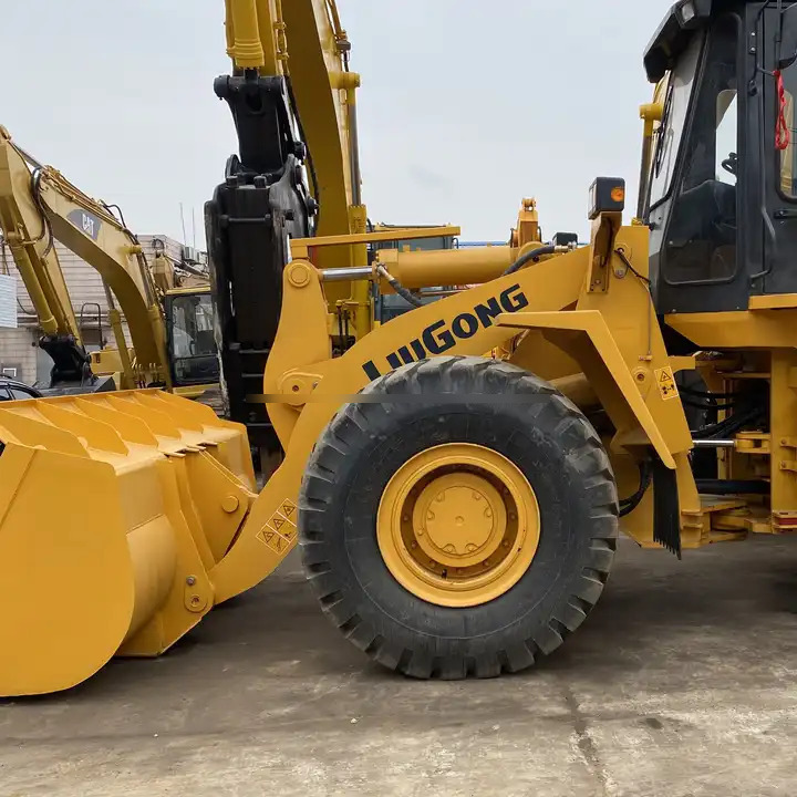Good performance liugong Loading machinery Sesond hand LG856 LG860H 5 ton Wheel loader Quality assurance in stock - Wheel loader: picture 1 Good performance liugong Loading machinery Sesond hand LG856 LG860H 5 ton Wheel loader Quality assurance in stock - Wheel loader: picture 1