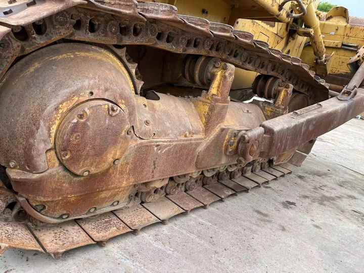 Original Japan Imported Caterpillar D7R Bulldozer Japan Original Cat D7G D7R D9n D8r Used Bulldozers - Bulldozer: picture 5 Original Japan Imported Caterpillar D7R Bulldozer Japan Original Cat D7G D7R D9n D8r Used Bulldozers - Bulldozer: picture 5