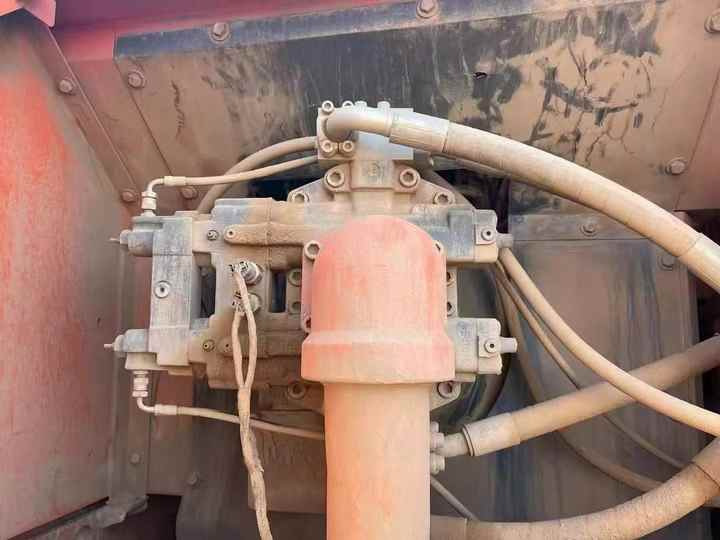 Used Original Korea Doosan 34 Ton Excavator with Cheap Price and Good Condition DOOSAN Dx340LCA Dx225 Dx330 DX360for Sale - Crawler excavator: picture 4 Used Original Korea Doosan 34 Ton Excavator with Cheap Price and Good Condition DOOSAN Dx340LCA Dx225 Dx330 DX360for Sale - Crawler excavator: picture 4