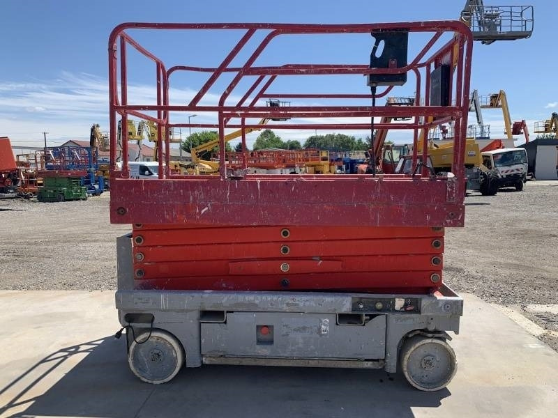 Haulotte Compact 12 - 12m, electric - Scissor lift: picture 5 Haulotte Compact 12 - 12m, electric - Scissor lift: picture 5