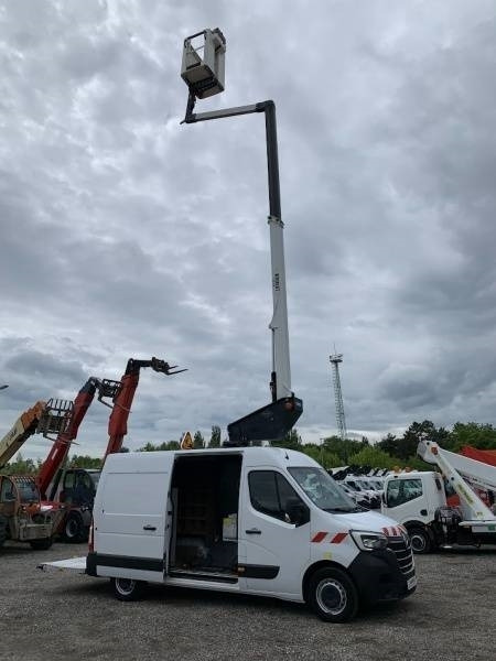 Truck mounted aerial platform Renault Master Versalift VTL135 EVO - 13,3 m - 120kg: picture 9 Truck mounted aerial platform Renault Master Versalift VTL135 EVO - 13,3 m - 120kg: picture 9