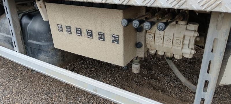 Leasing of Renault Maxity Comilev EN160TVL - 16,5m, 200kg Renault Maxity Comilev EN160TVL - 16,5m, 200kg: picture 14 Leasing of Renault Maxity Comilev EN160TVL - 16,5m, 200kg Renault Maxity Comilev EN160TVL - 16,5m, 200kg: picture 14