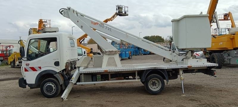 Renault Maxity Comilev EN160TVL - 16,5m, 200kg  - Truck mounted aerial platform: picture 5 Renault Maxity Comilev EN160TVL - 16,5m, 200kg  - Truck mounted aerial platform: picture 5