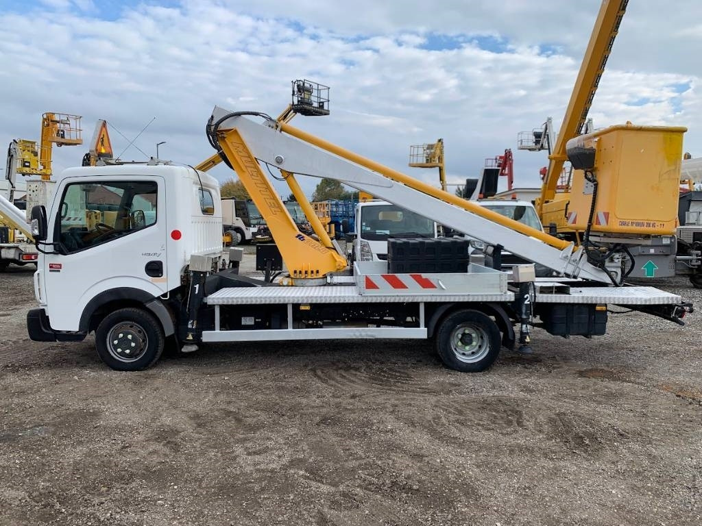 Renault Maxity Multitel 160 ALU DS - 16m  - Truck mounted aerial platform: picture 5 Renault Maxity Multitel 160 ALU DS - 16m  - Truck mounted aerial platform: picture 5