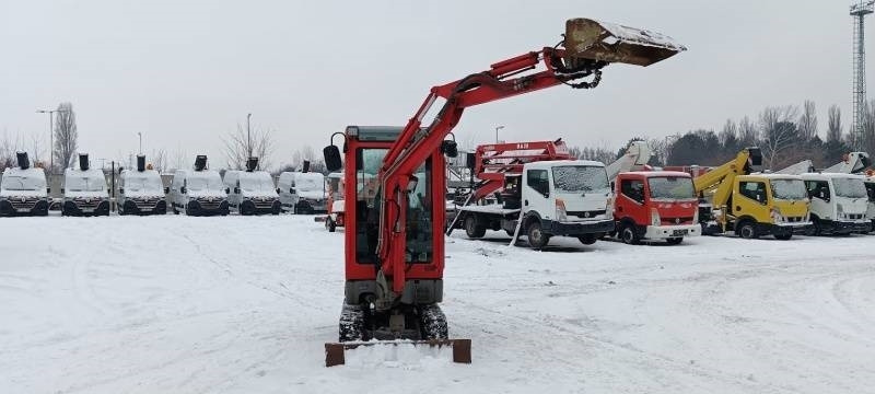 Mini excavator Yanmar SV 18 - with hydraulic bucket: picture 10