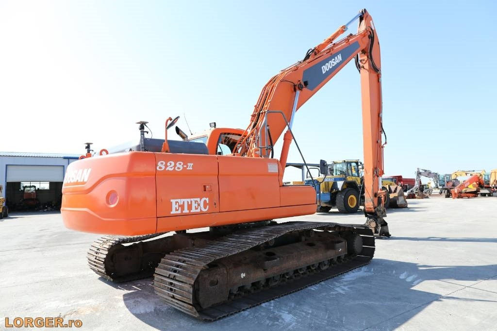 Doosan (Etec) DX 300 - Long Reach Boom 14m + 3D GPS TOPCO - Excavator: picture 3 Doosan (Etec) DX 300 - Long Reach Boom 14m + 3D GPS TOPCO - Excavator: picture 3