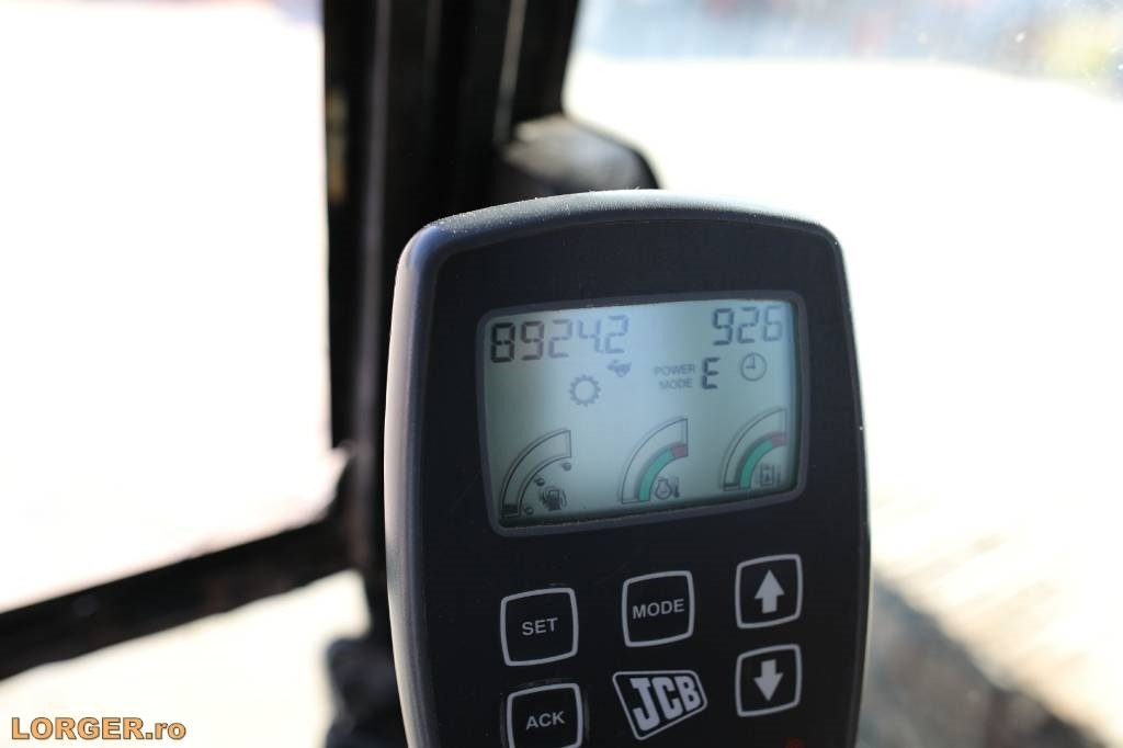 Leasing of JCB JS 290 LC  JCB JS 290 LC: picture 15