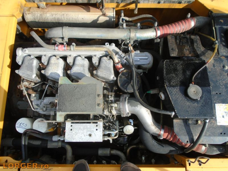 Crawler excavator Liebherr R 900 C: picture 7