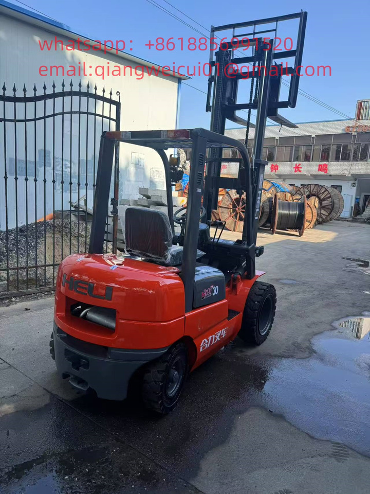 HELI 3tons - Forklift: picture 2 HELI 3tons - Forklift: picture 2