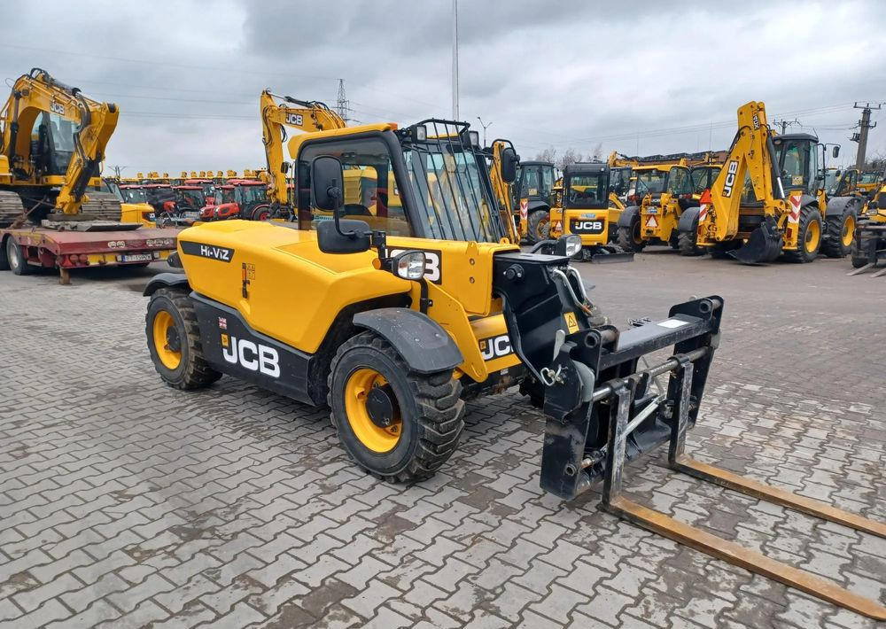 JCB 525-60 - Telescopic handler: picture 3 JCB 525-60 - Telescopic handler: picture 3
