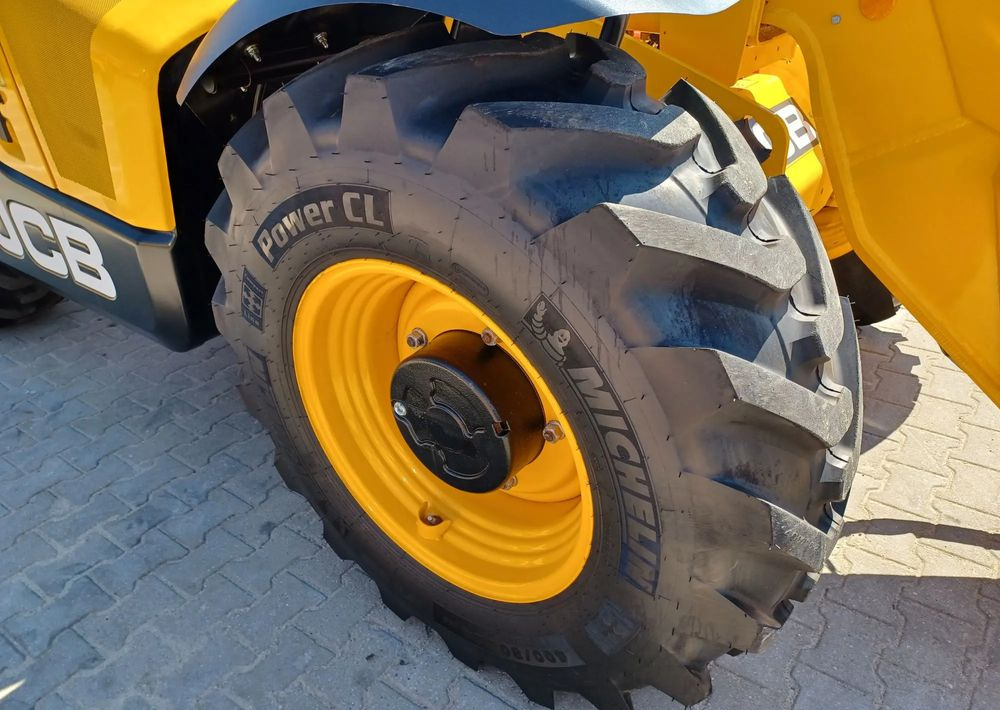 Telescopic handler JCB 531-70: picture 9