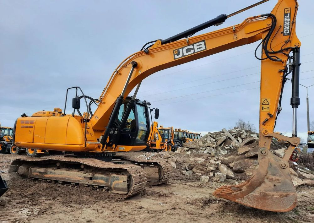 JCB JS 220 - Crawler excavator: picture 2 JCB JS 220 - Crawler excavator: picture 2