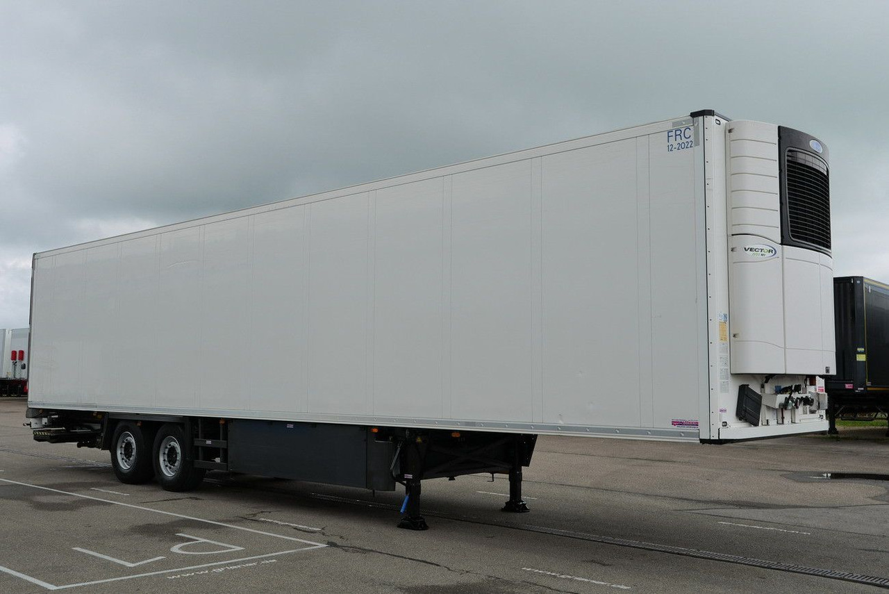 Schmitz Cargobull SKO 18 /BI TEMP / LBW BÄR / FP45 /VECTOR 1950 MT - Refrigerator semi-trailer: picture 3 Schmitz Cargobull SKO 18 /BI TEMP / LBW BÄR / FP45 /VECTOR 1950 MT - Refrigerator semi-trailer: picture 3
