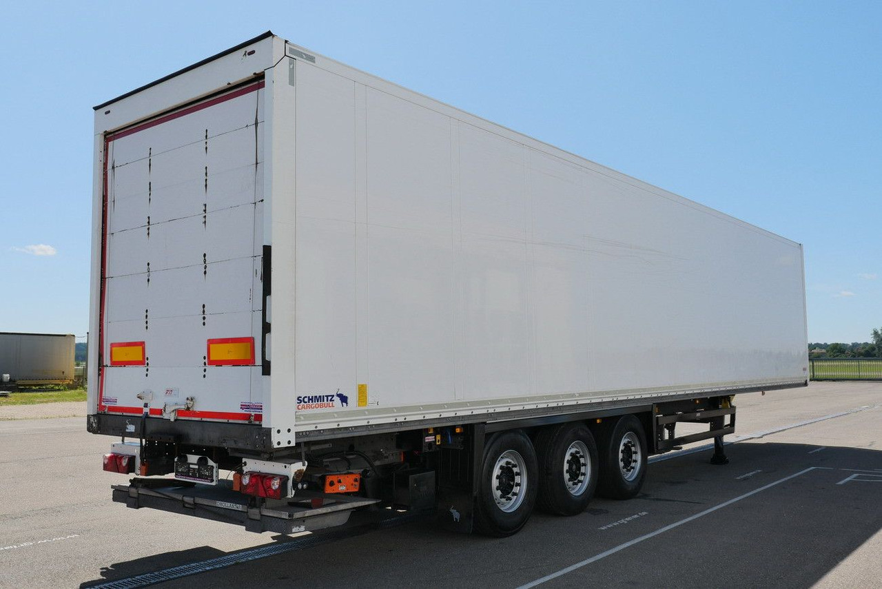 Schmitz Cargobull SKO 24/ ROLLTOR / LBW 2000 kg / TÜV NEU - Closed box semi-trailer: picture 2 Schmitz Cargobull SKO 24/ ROLLTOR / LBW 2000 kg / TÜV NEU - Closed box semi-trailer: picture 2