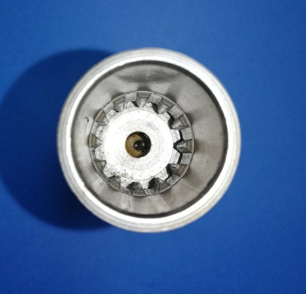 010410A Kubota KX61 swing motor shaft - Swing motor for Construction machinery: picture 2 010410A Kubota KX61 swing motor shaft - Swing motor for Construction machinery: picture 2