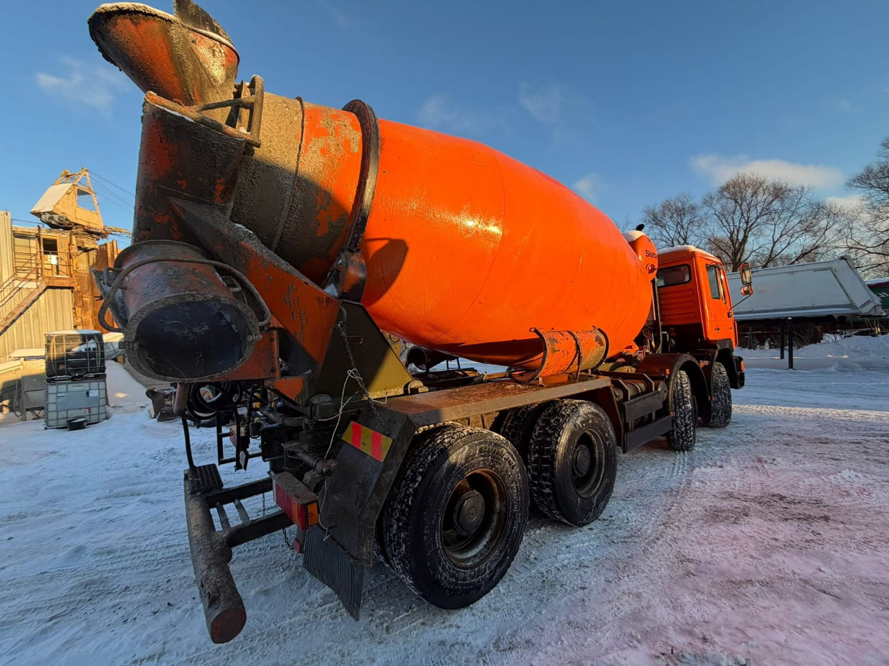 MAN 32 342 - Concrete mixer truck: picture 3 MAN 32 342 - Concrete mixer truck: picture 3