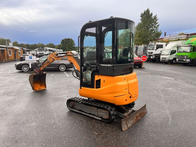 Mini excavator Case CX 18 B S2: picture 8