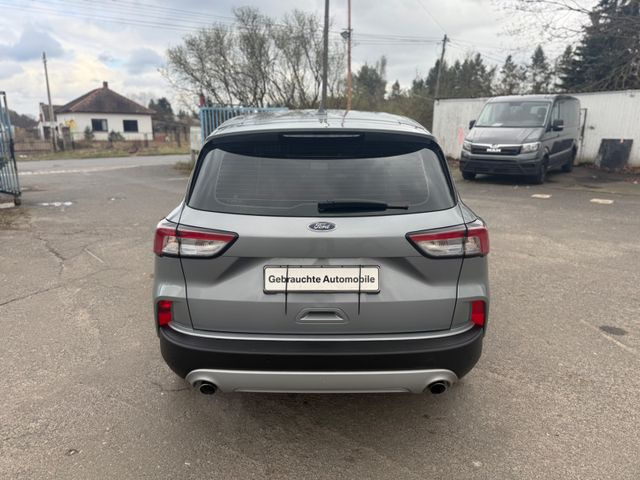 Ford Kuga Trend - Sedan: picture 5 Ford Kuga Trend - Sedan: picture 5