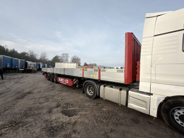 Krone SD - Dropside/ Flatbed semi-trailer: picture 1 Krone SD - Dropside/ Flatbed semi-trailer: picture 1