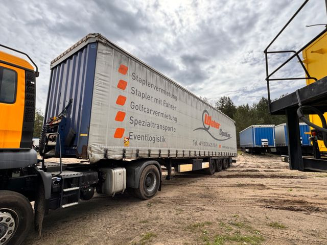 Krone SD - Curtainsider trailer: picture 2 Krone SD - Curtainsider trailer: picture 2