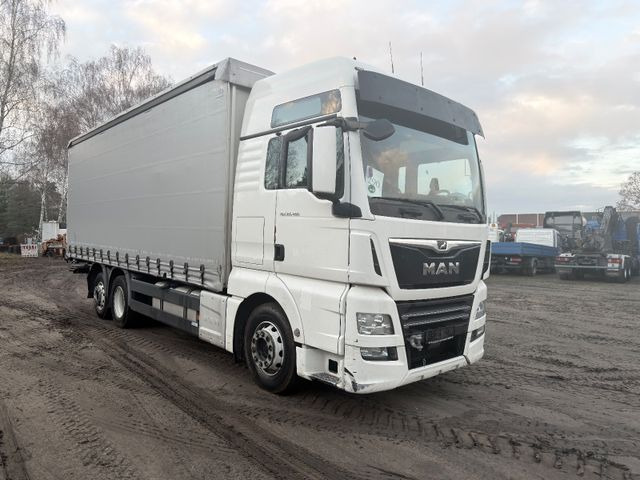 MAN TGX 26.460 FG 6x2 Motorschaden - Curtainsider truck: picture 3 MAN TGX 26.460 FG 6x2 Motorschaden - Curtainsider truck: picture 3