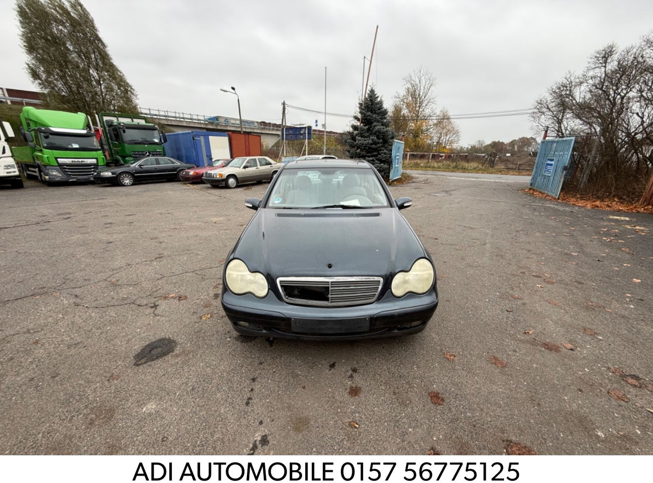Mercedes-Benz C 180 T CLASSIC - Car: picture 1 Mercedes-Benz C 180 T CLASSIC - Car: picture 1