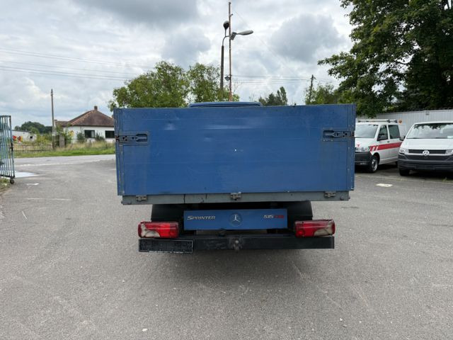 Mercedes-Benz Sprinter II Pritsche515 CDI - Curtain side van: picture 5 Mercedes-Benz Sprinter II Pritsche515 CDI - Curtain side van: picture 5