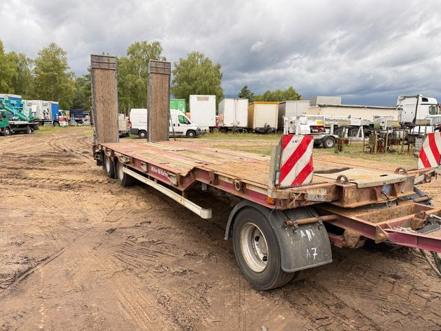 Müller-Mitteltal T 3 PROFI 30,0 - Low loader trailer: picture 1 Müller-Mitteltal T 3 PROFI 30,0 - Low loader trailer: picture 1