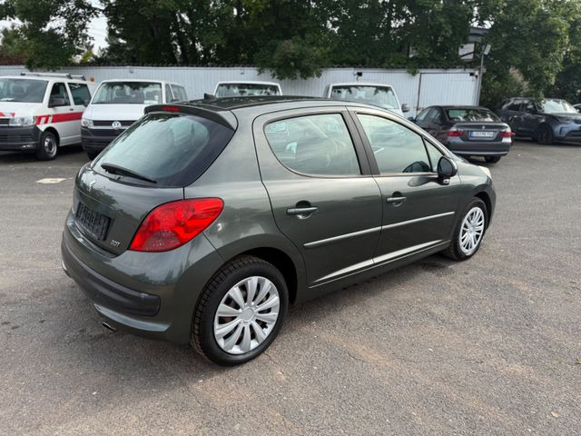 Peugeot 207 Sport Automatik - Sedan: picture 4 Peugeot 207 Sport Automatik - Sedan: picture 4