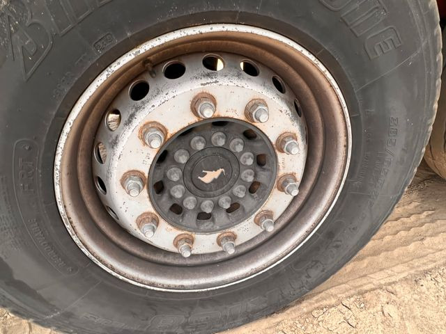 Curtainsider semi-trailer Schmitz Cargobull SCB S3T: picture 10 Curtainsider semi-trailer Schmitz Cargobull SCB S3T: picture 10