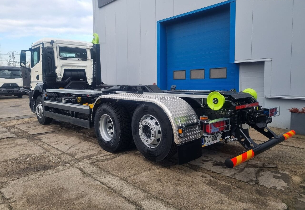 MAN TGS 26.360 - Hook lift truck: picture 4 MAN TGS 26.360 - Hook lift truck: picture 4