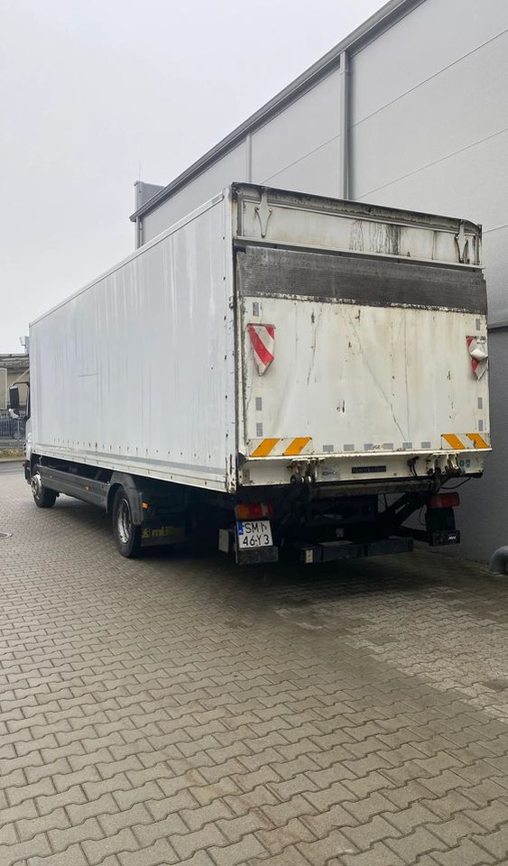 Mercedes-Benz atego - Refrigerator truck: picture 4 Mercedes-Benz atego - Refrigerator truck: picture 4