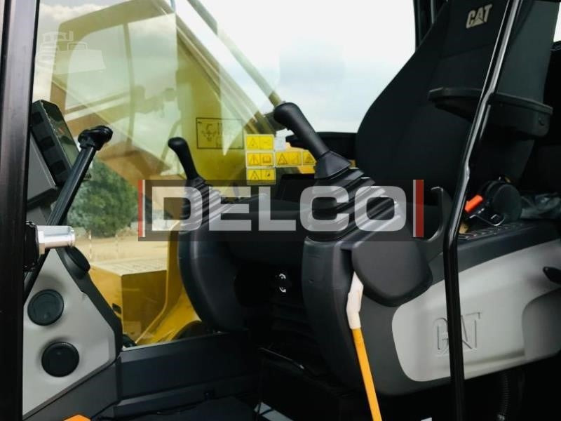 New Crawler excavator CATERPILLAR 323D3: picture 18