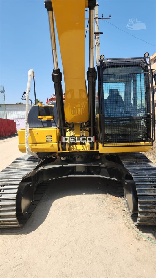 New Crawler excavator CATERPILLAR 323D3: picture 6