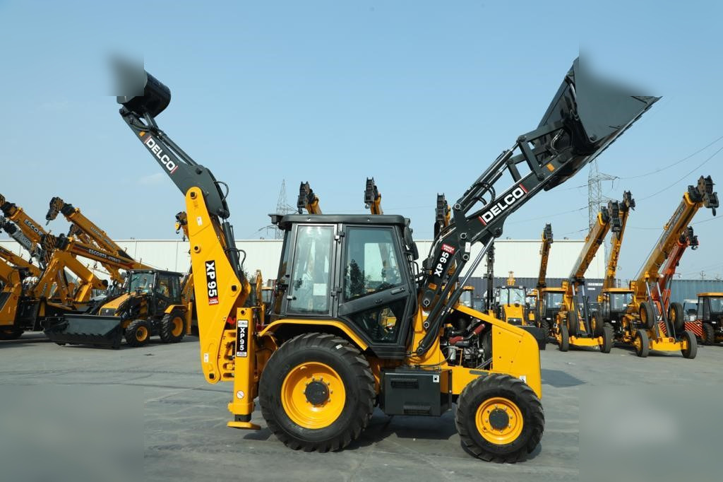 DELCO XP95 - Backhoe loader: picture 2 DELCO XP95 - Backhoe loader: picture 2