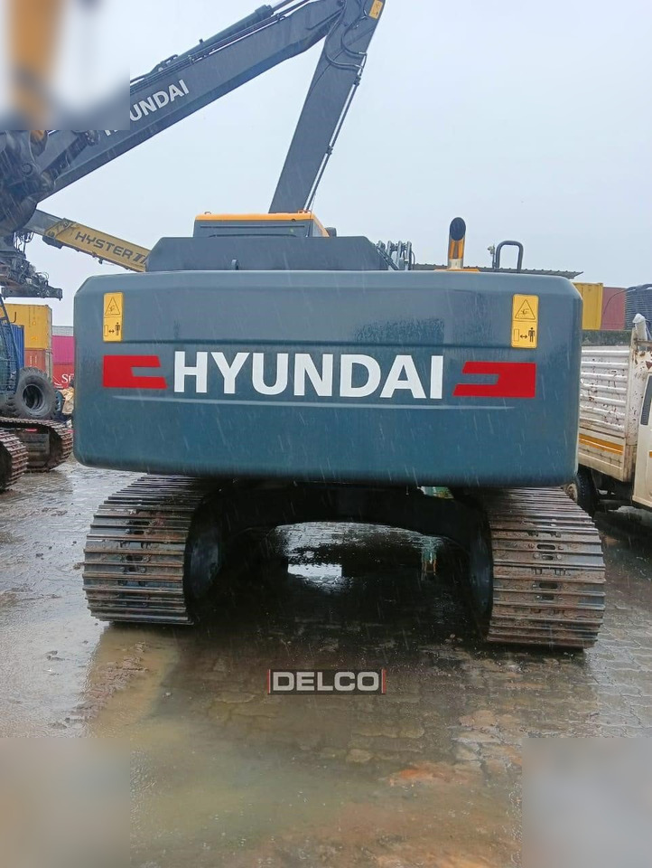 HYUNDAI ROBEX 215L SMART - Crawler excavator: picture 1 HYUNDAI ROBEX 215L SMART - Crawler excavator: picture 1