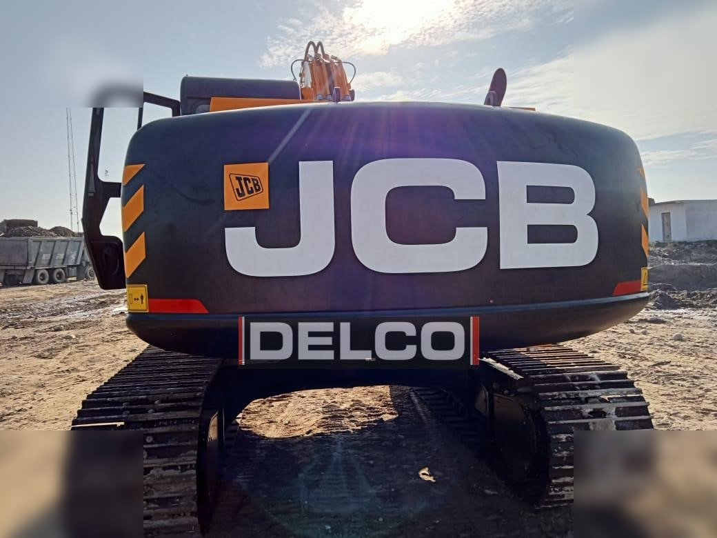New Crawler excavator JCB NXT215 LC: picture 11