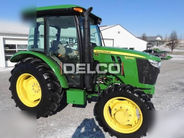 JOHN DEERE 5075E - Farm tractor: picture 1 JOHN DEERE 5075E - Farm tractor: picture 1