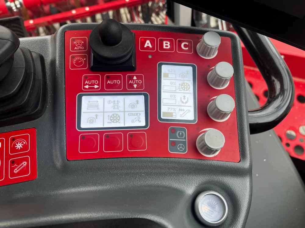Grimme REXOR 6300 Platinum - Soil tillage equipment: picture 3 Grimme REXOR 6300 Platinum - Soil tillage equipment: picture 3