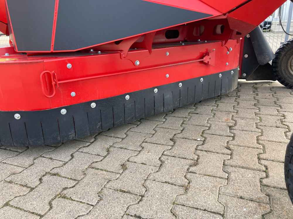 Grimme VT 170 - Haulm topper: picture 4 Grimme VT 170 - Haulm topper: picture 4