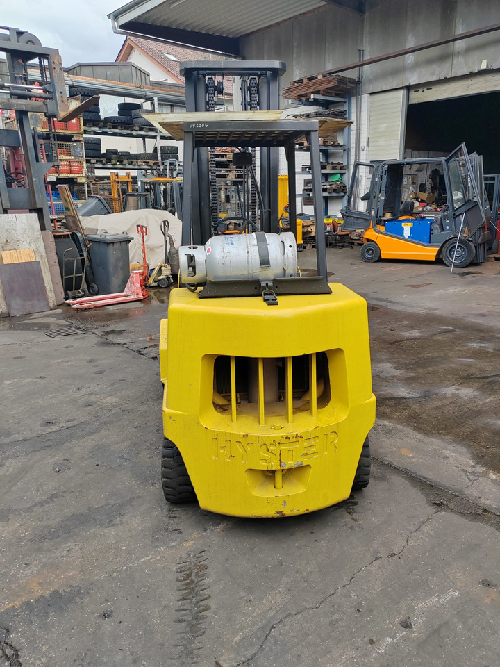 Hyster S4.50 XL - LPG forklift: picture 4 Hyster S4.50 XL - LPG forklift: picture 4