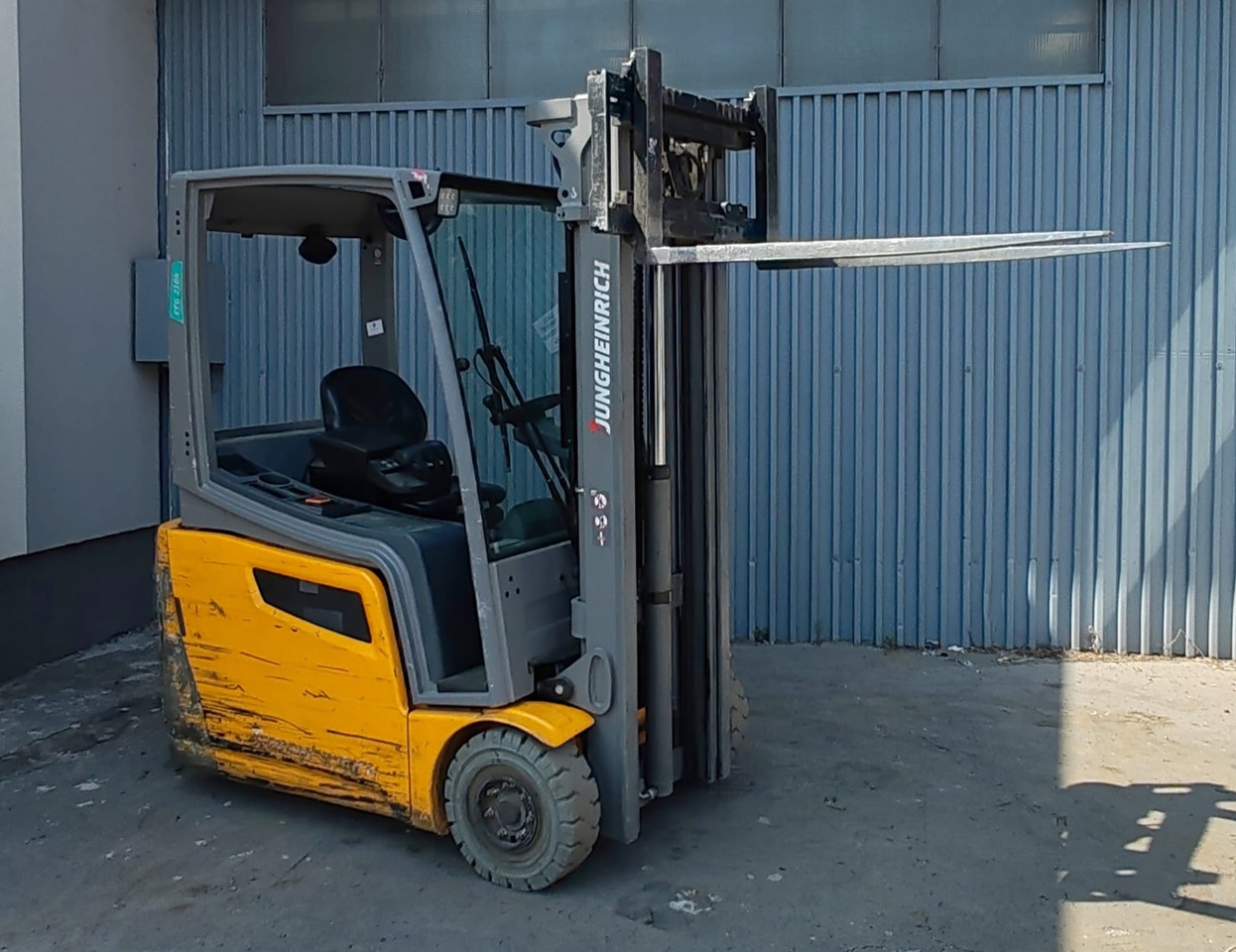 Jungheinrich EFG216 2021y/ 3.3m free lift/ 8096h - Electric forklift: picture 5 Jungheinrich EFG216 2021y/ 3.3m free lift/ 8096h - Electric forklift: picture 5