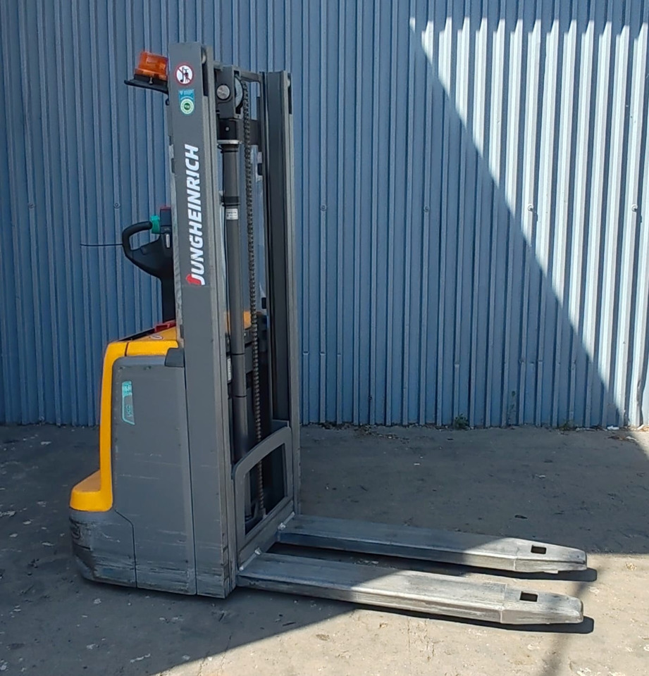 Jungheinrich EJC 110 Li-ion 2.7m/ 2019y/ 3150mh - Stacker: picture 2 Jungheinrich EJC 110 Li-ion 2.7m/ 2019y/ 3150mh - Stacker: picture 2