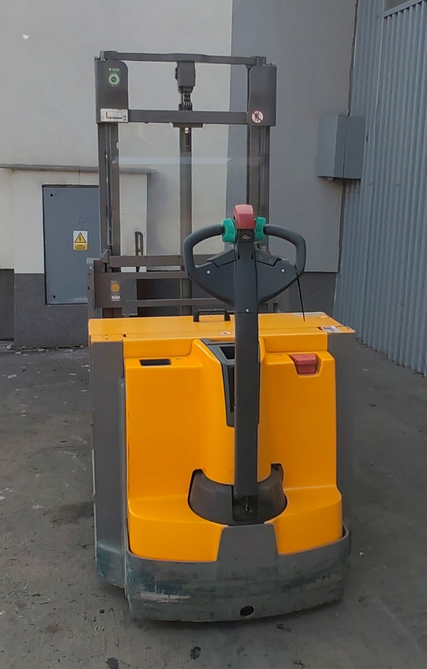 Jungheinrich EJG112 batt2022/ 2019y/ 13434mh/ 2.5m/ tilt - Stacker: picture 5 Jungheinrich EJG112 batt2022/ 2019y/ 13434mh/ 2.5m/ tilt - Stacker: picture 5