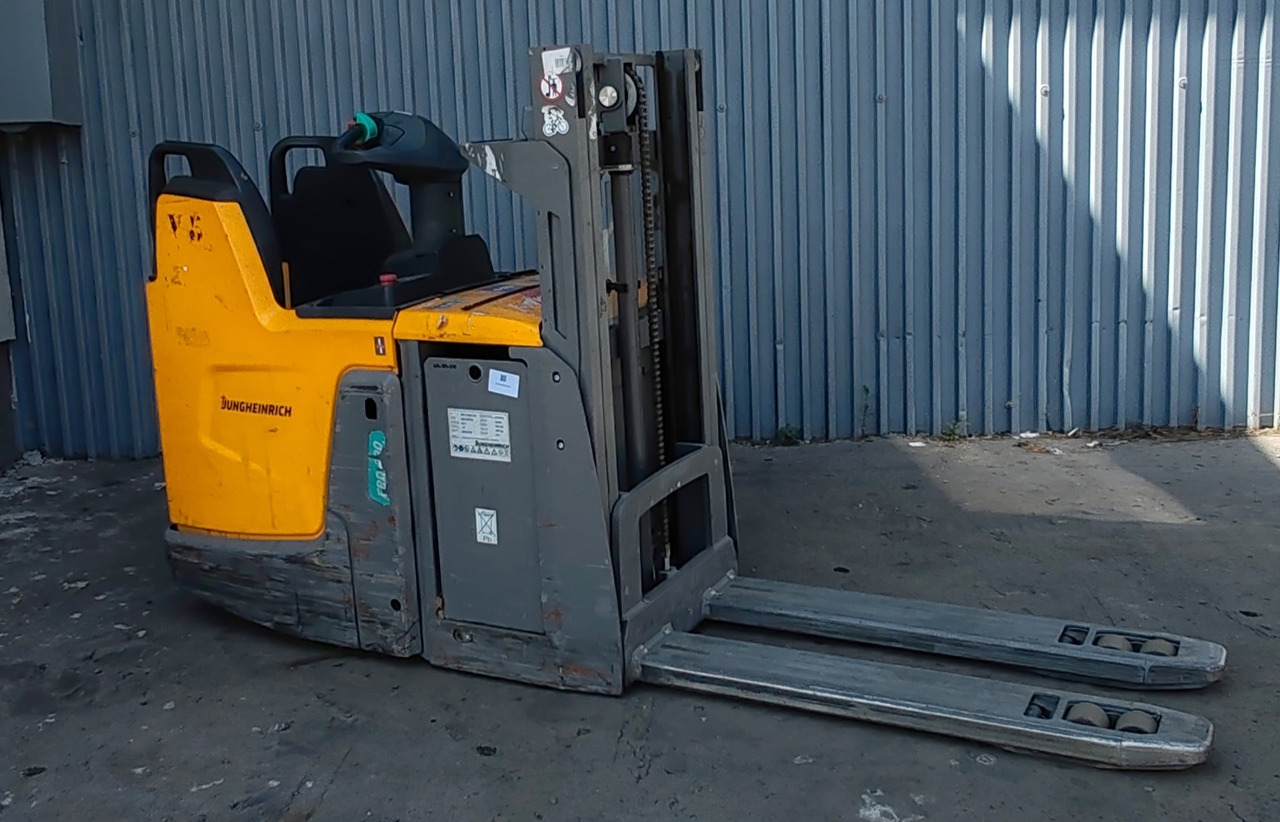 Jungheinrich ERD 220 2m/5072mh/2019y - Stacker: picture 2 Jungheinrich ERD 220 2m/5072mh/2019y - Stacker: picture 2