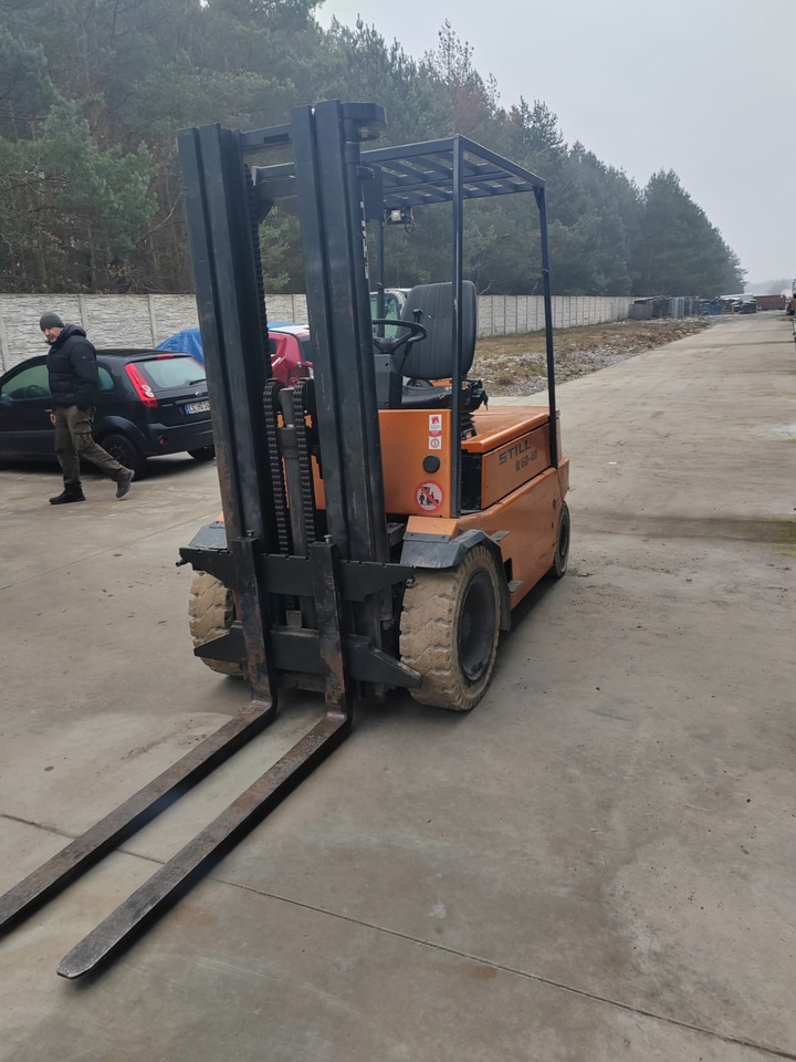 STILL R60-40 Batt 2008y - Electric forklift: picture 3 STILL R60-40 Batt 2008y - Electric forklift: picture 3