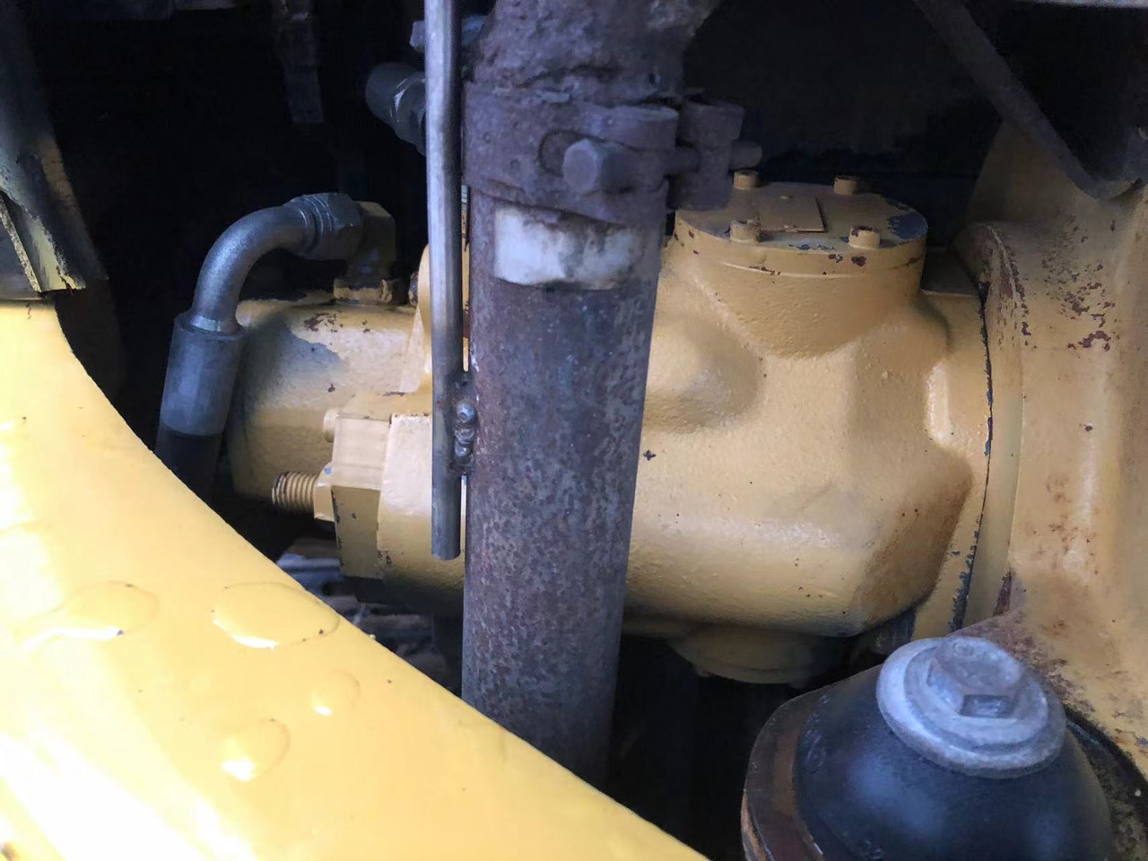 CAT 304C - Mini excavator: picture 2 CAT 304C - Mini excavator: picture 2