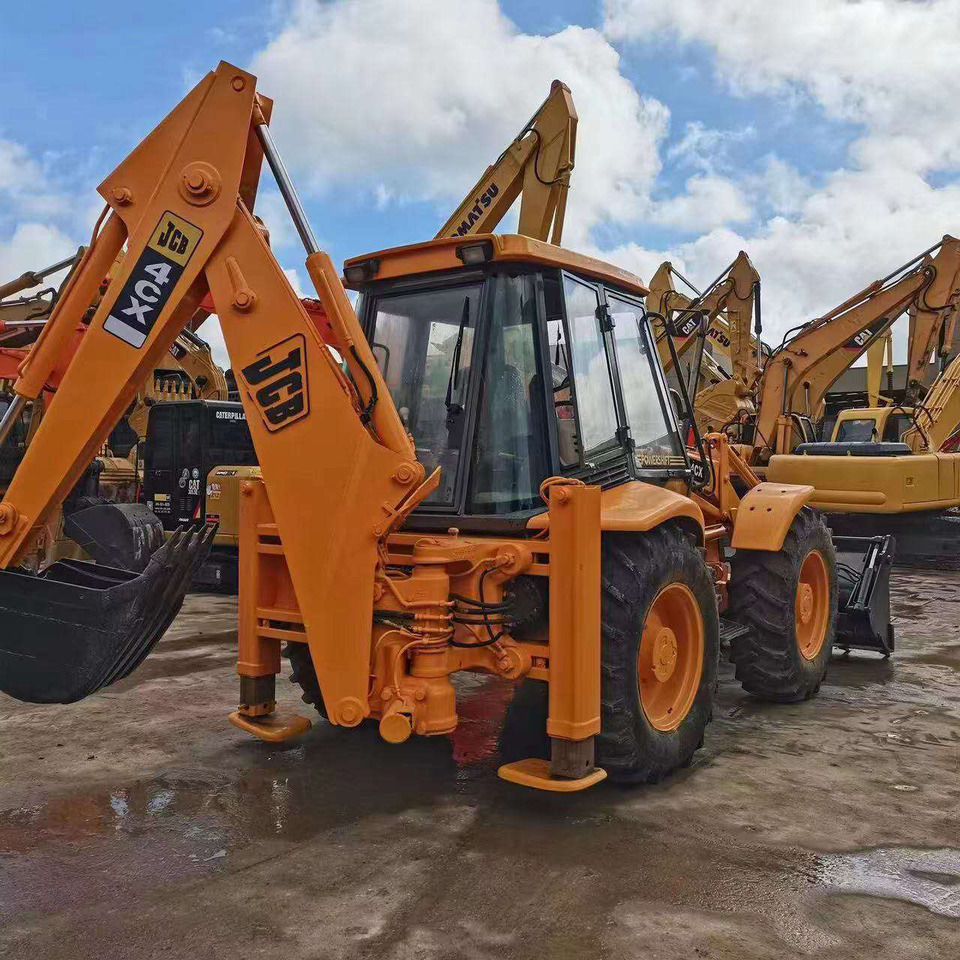 Backhoe loader JCB 4CX: picture 6