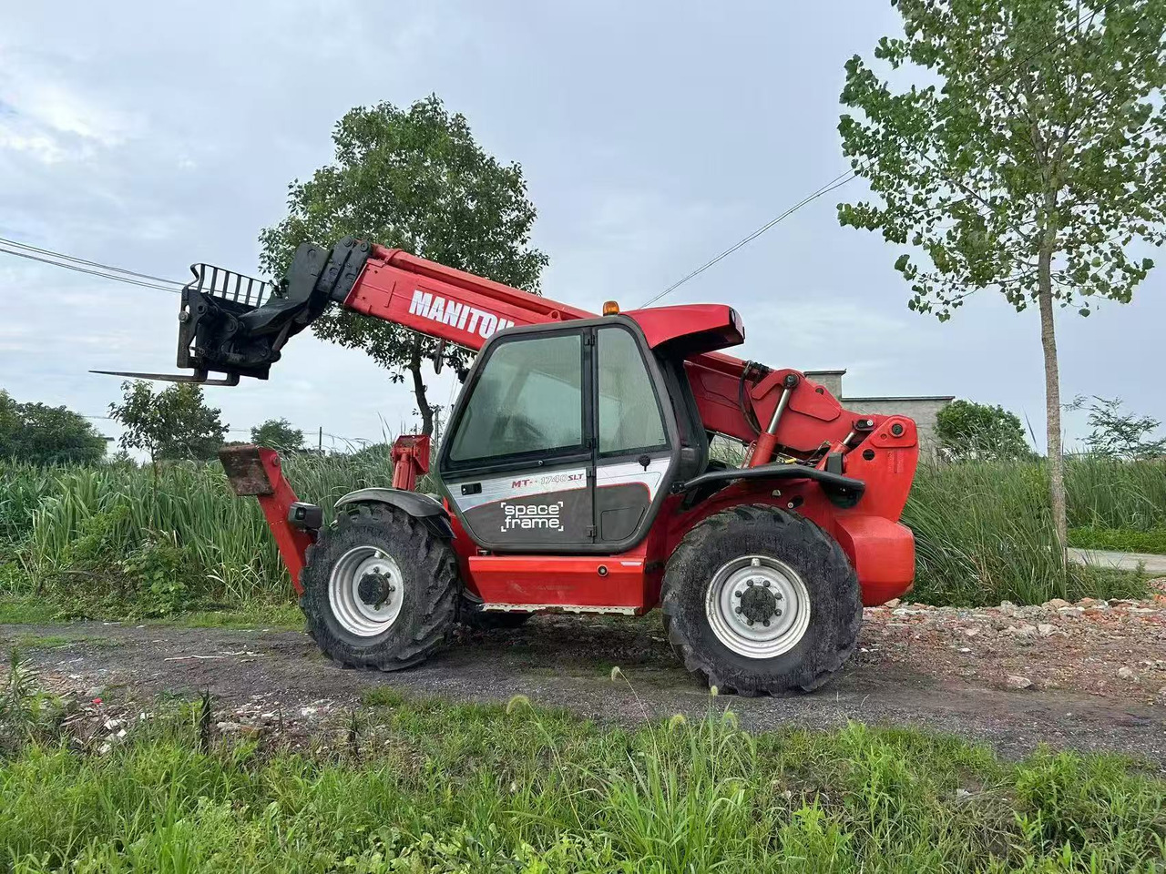 MANITOU MT-1740 - Telescopic handler: picture 1 MANITOU MT-1740 - Telescopic handler: picture 1
