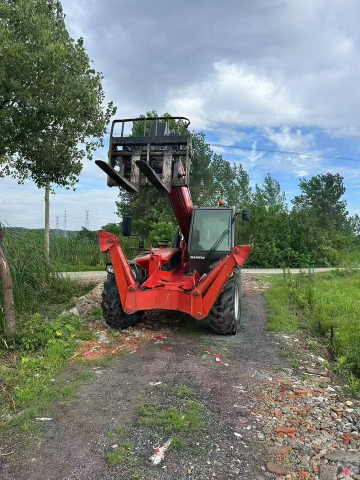 MANITOU MT-1740 - Telescopic handler: picture 5 MANITOU MT-1740 - Telescopic handler: picture 5
